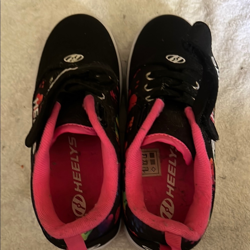 Heelys Kids Shoes - Black and Pink